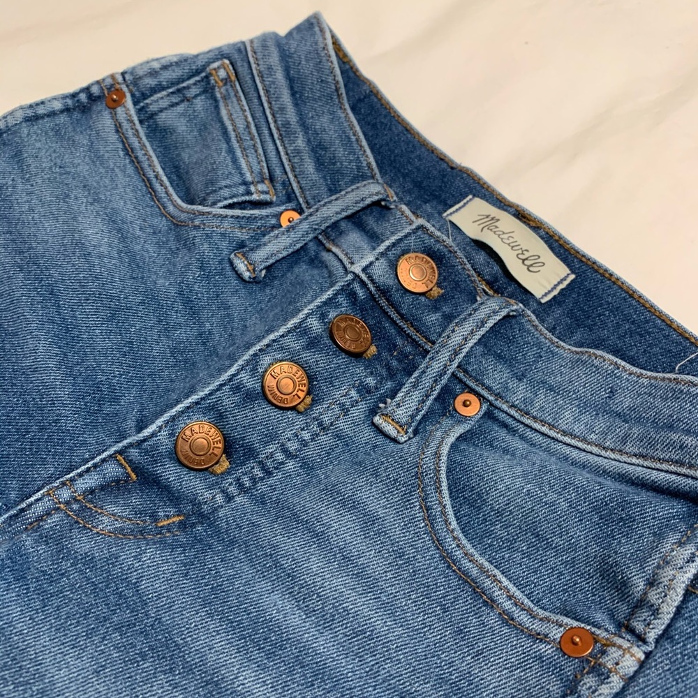 SOLD Madewell Raw Hem Crop Jeans